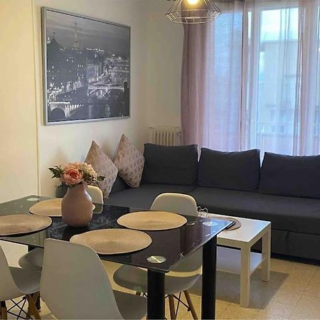 Appartement T4 A Deux Pas De La Gare St Charles Marseille Exteriör bild