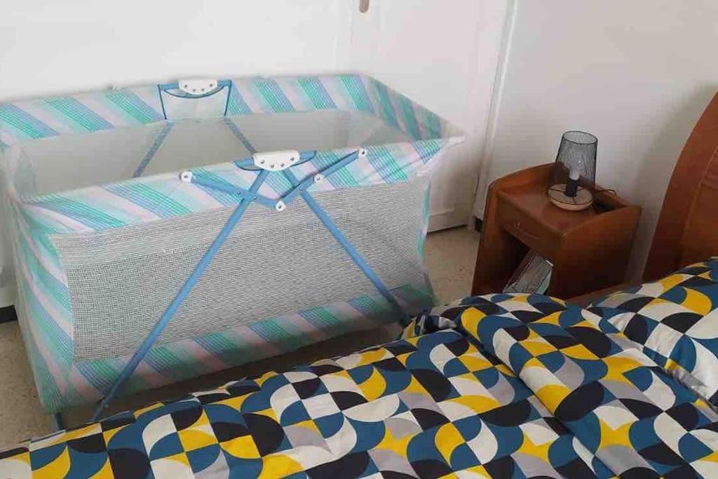 Appartement T4 A Deux Pas De La Gare St Charles Marseille Exteriör bild